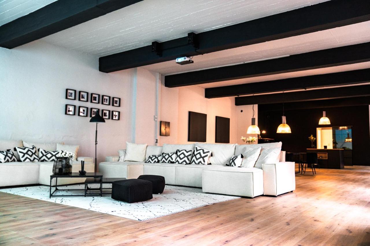Design Loft - 200Qm2 - Heimkino - Bestlage - Parkplatz Βιζμπάντεν Εξωτερικό φωτογραφία